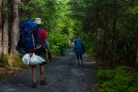 Seward_trip_hikers_trail2.jpg